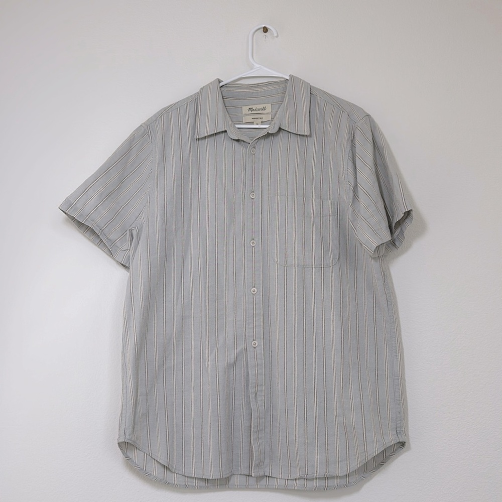 Madewell Perfect Fit Short-Sleeve Shirt, Light Blue with Cream Stripes, Size L